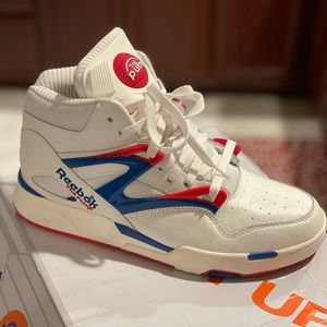 Never worn Reebok Pump OMNI Zone 2 Heritage size 9.5